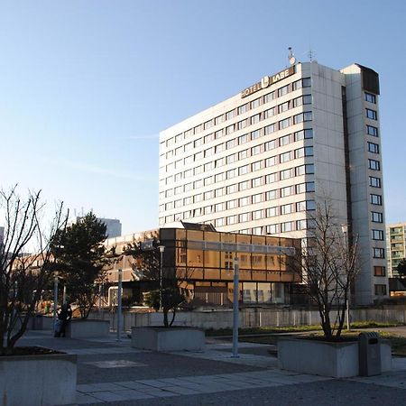 Hotel Labe باردوبيتسه المظهر الخارجي الصورة